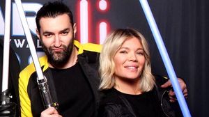 Smiley și Gina Pistol s-au sărutat ca doi îndrăgostiți în plină stradă
