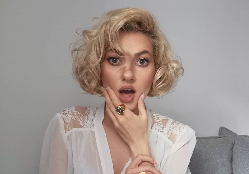Lidia Buble, &icirc;n lenjerie intimă alături de un alt bărbat. Ce făceau cei doi? Totul a fost filmat