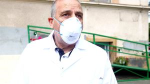 Mesajul din partea unui medic pentru cei care nu cred în virusul Covid-19: "Hai cu noi în terapie intensivă, lângă vreo 2 bolnavi din ăștia închipuiți"