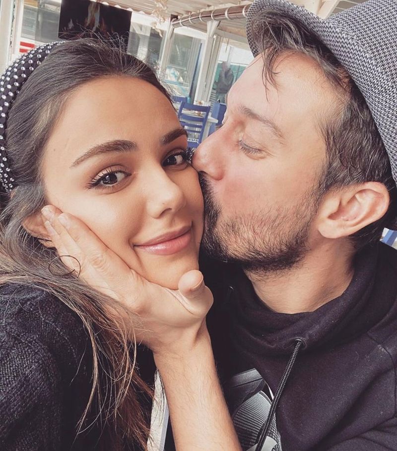 Protagonista serialului turcesc &rdquo;Dragoste și secrete&rdquo; s-a &icirc;ndrăgostit pe platourile de filmare. Cine i-a furat inima celebrei actrițe