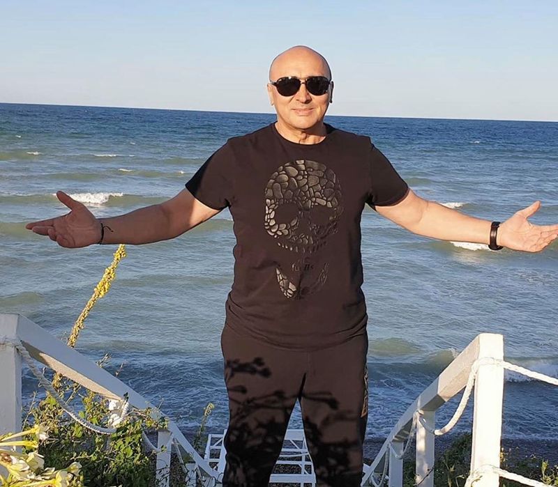 Marcel Pavel a trecut de cea mai grea perioadă a vieții sale. Artistul se recuperează după ce s-a vindecat de coronavirus