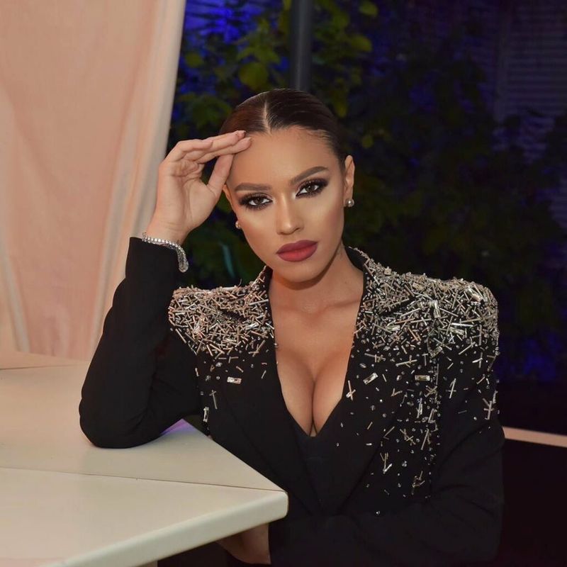 Karmen Simionescu, mesaj impresionant pentru părinții ei!  “A trebuit să mă desprind ușor…”