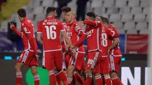 Focar de COVID-19 la Dinamo! Trei jucători au fost depistați pozitiv Focar de COVID-19 la Dinamo! Trei jucători au fost depistați pozitiv