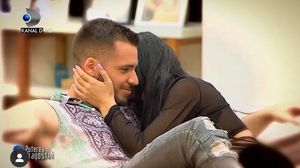 Bianca de la Puterea Dragostei îi face declarații de dragoste lui Livian în miez de noapte! 