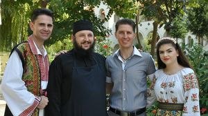 Cum arată ASTĂZI casa natală a lui Aurelian Preda? Cine este femeia care are grijă de gospodăria din Valea Calului FOTO EXCLUSIV