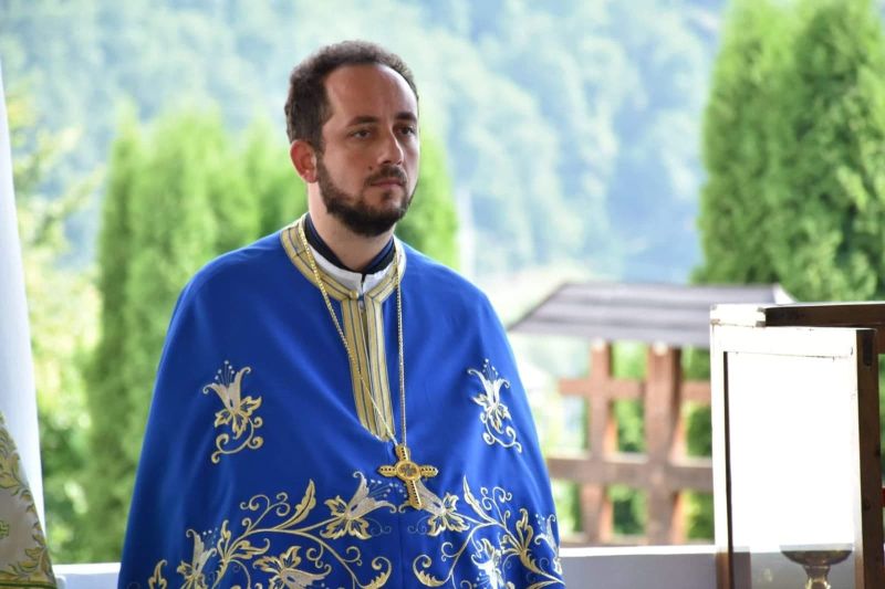 Mesajul dur al unui preot pentru coronasceptici: &bdquo;Terminați cu prostiile. Existența virusului nu trebuie discutată&rdquo;