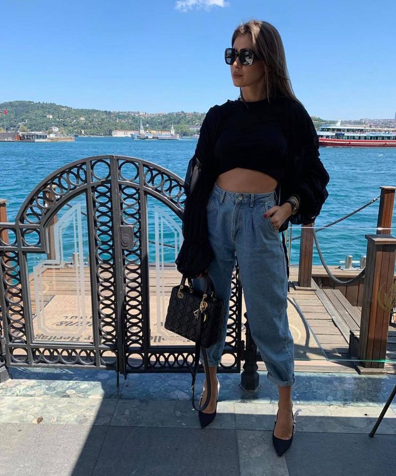 Cristina Mihaela, noua prezentatoare de la Puterea Dragostei, era cât pe-aci să rateze filmările. Moderatoarea s-a rătăcit în Istanbul!