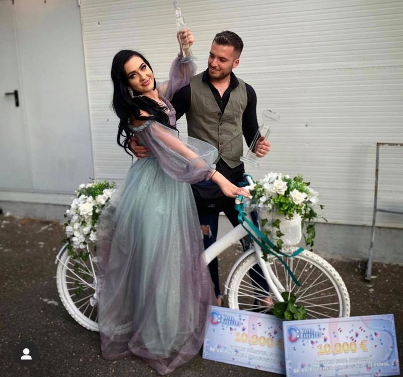 Bianca, dedicație muzicală pentru Livian, chiar după Marea Finală! Robert, iubitul Marinelei, le-a scos mare piesă!