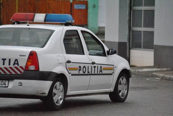 SCENE ȘOCANTE! O fetiță din Iflov, ucisă de băiețul de 7 ani cu care se juca!