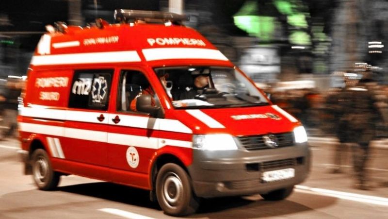 Eveniment tragic pe un drum din Olt. Un bebeluș de nouă luni și-a pierdut viața &icirc;ntr-un accident provocat chiar de tatăl său