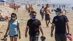 Breaking news! Masca devine obligatorie pe litoralul românesc. Ce restricții se mai impun de la 1 august?