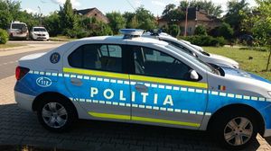 SCENE ȘOCANTE! Doi soți din București și-au aruncat cuvinte dure, iar mai apoi s-au înjunghiat! SCENE ȘOCANTE! Doi soți din București și-au aruncat cuvinte dure, iar mai apoi s-au înjunghiat! 