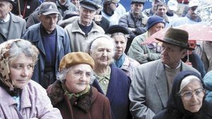 Vârsta de pensionare se schimbă! Mii de români sunt vizați