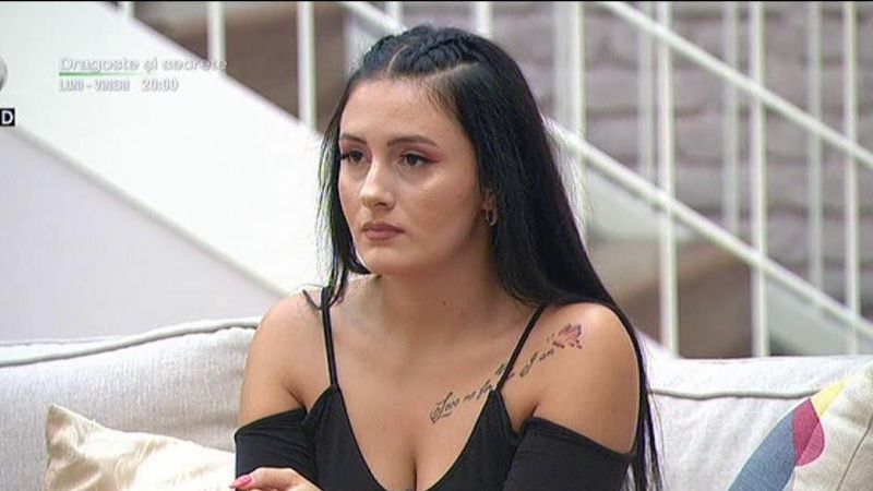 Cristina Mihaela, enervată de concurentele de la Puterea dragostei