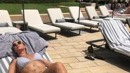Anamaria Prodan și-a făcut pielea de bebeluș la gât și decolteu!