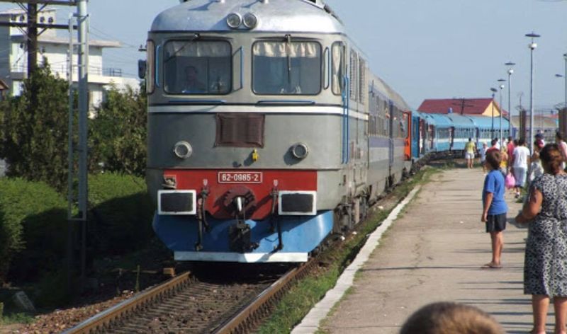 Fiica unor ambulanțieri a plecat la mare înainte de a afla rezultatul testului COVID ! Tânăra și-a infectat zeci de prieteni