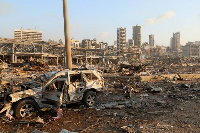 O mireasă a trecut prin cel mai mare șoc în ziua nunții, din cauza exploziei din Beirut O mireasă a trecut prin cel mai mare șoc în ziua nunții, din cauza exploziei din Beirut