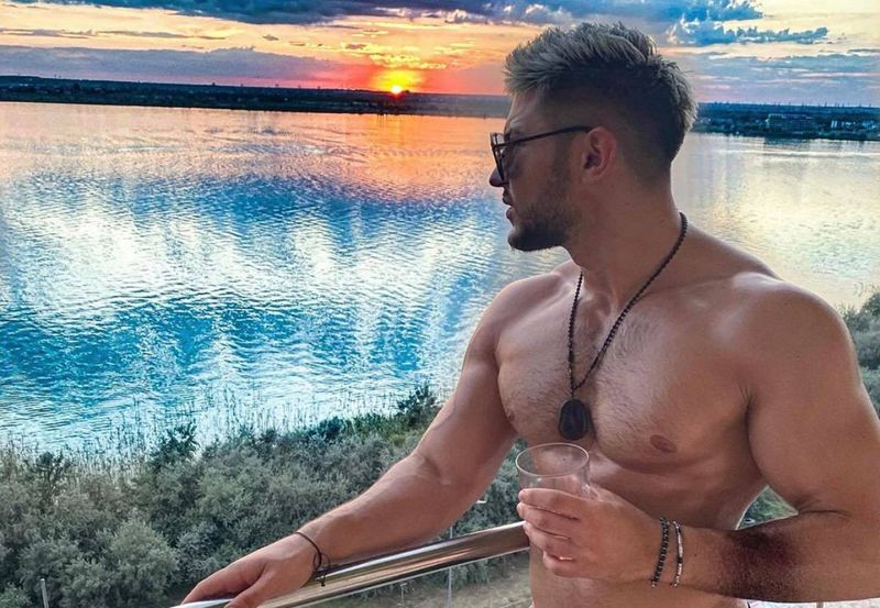 Bogdan Mocanu își petrece timpul cu o cântăreață cunoscută: ”Se vede mâna unei femei în casă”. Andra Volos, reacție neașteptată!