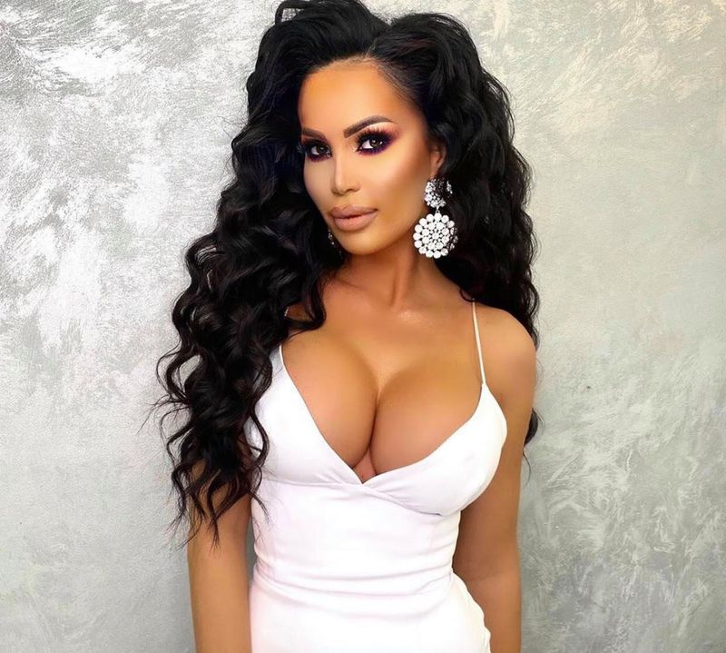 Bianca Pop s-a răzgândit. Vedeta merge la priveghiul lui Emi Pian: ”Merg indiferent dacă viața mea este pusă în pericol”