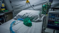 Povestea cutremurătoare a asistentei medicale ai cărei părinți au murit de coronavirus după ce i-a îngrijit chiar ea! Mirela s-a infectat apoi cu Covid-19 și a primit vestea morții mamei sale pe patul de spital!