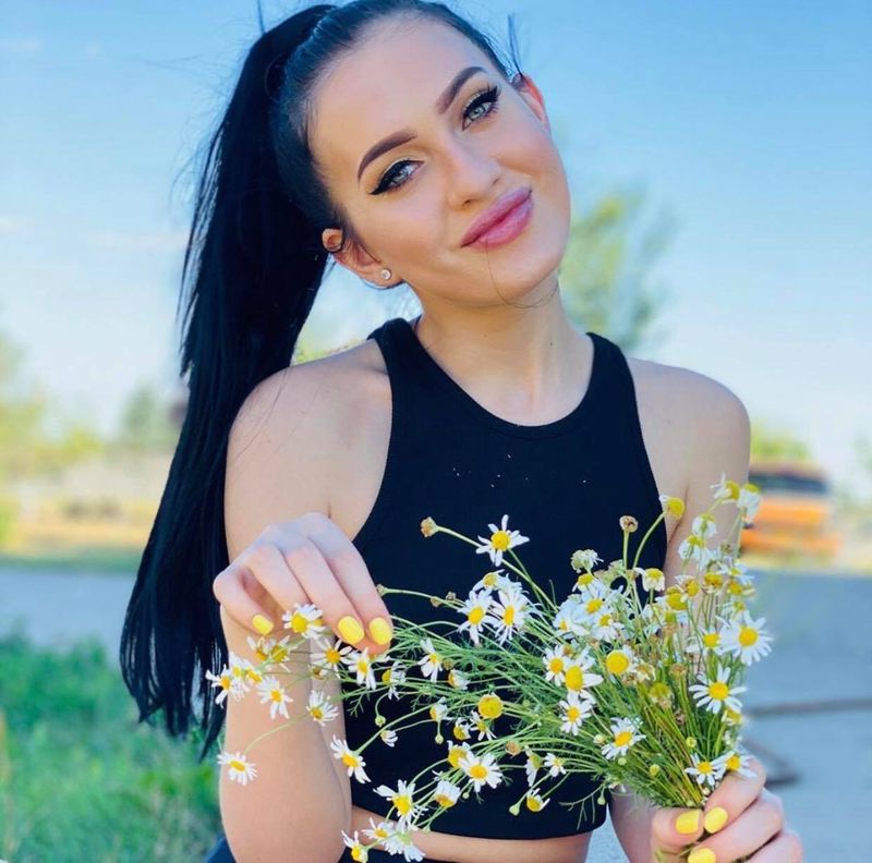 Fotografia care a dat-o de gol! Bianca Comănici, legătură amoroasă cu unul din concurenții sezonului trei Puterea Dragostei?