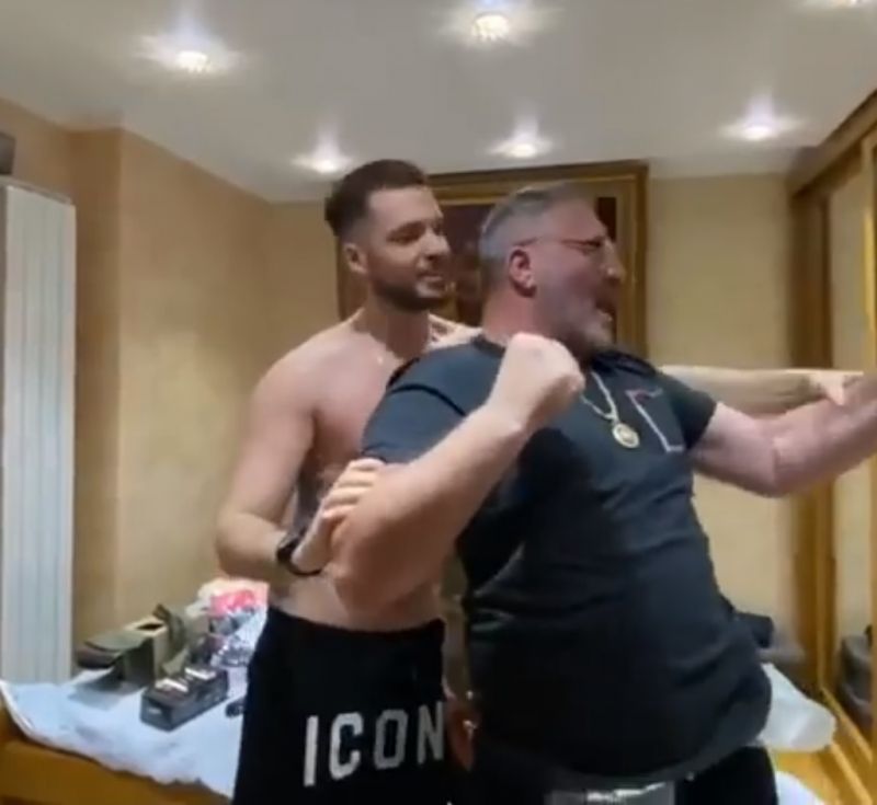 Nelson Mondialu mai este bolnav?