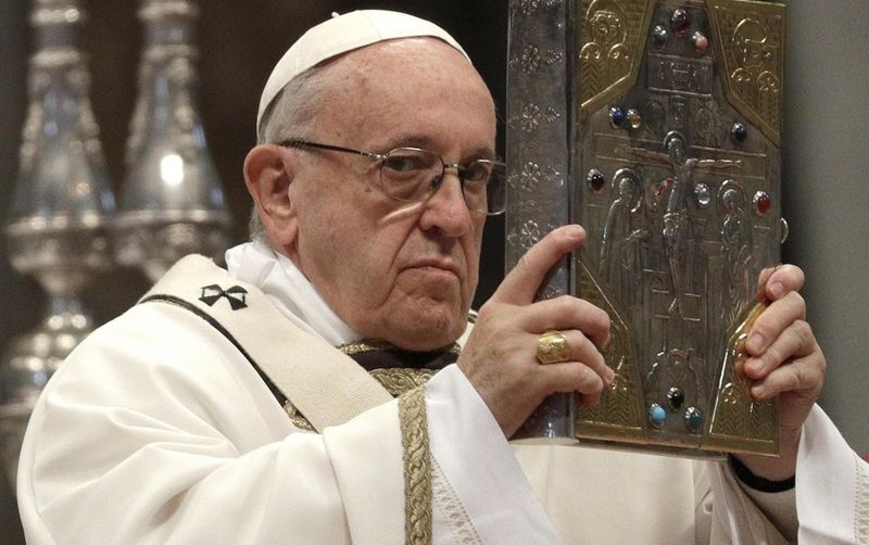Schimbare majoră la Vatican! Papa Francisc a numit șase femei &icirc;n funcții importante! Este o premieră!