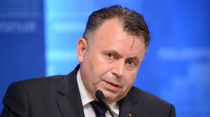 Ministrul Sănătății, vizită fulger la Vaslui! Ambulanțierul, care și-a adus fiica cu COVID de la mare cu autospeciala, tras la răspundere!