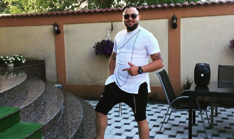 Imagini rare cu Emi Pian! Ce mesaj i-a transmis lui Ciprian Napi Imagini rare cu Emi Pian! Ce mesaj i-a transmis lui Ciprian Napi