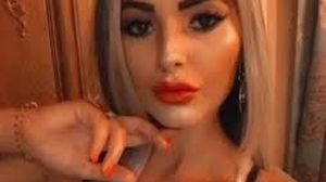  Mona de la Puterea dragostei a fost filmată în timp ce întreținea relații intime cu trei bărbați! 