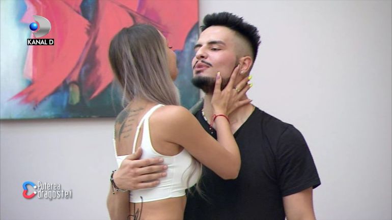 Nicos și Alexandra de la Puterea dragostei