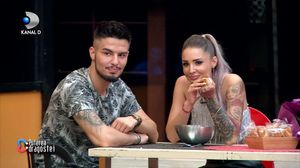 Nicos și Alexandra Puterea dragostei