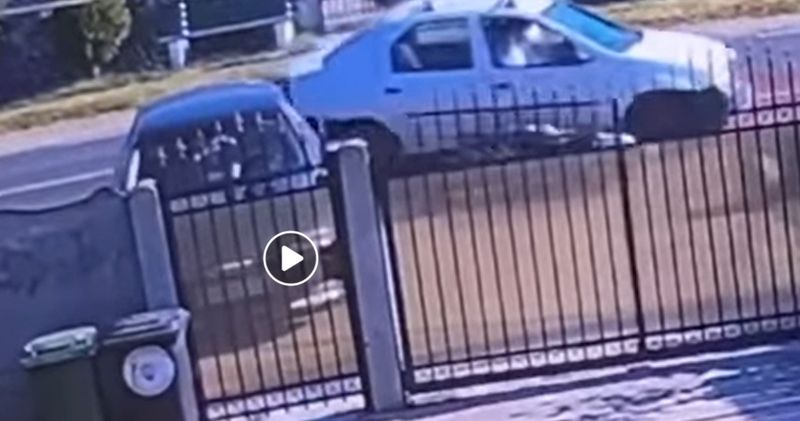  Un ciclist a fost strivit de două mașini, lângă capitală.