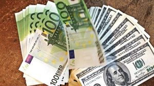 Euro si dolari