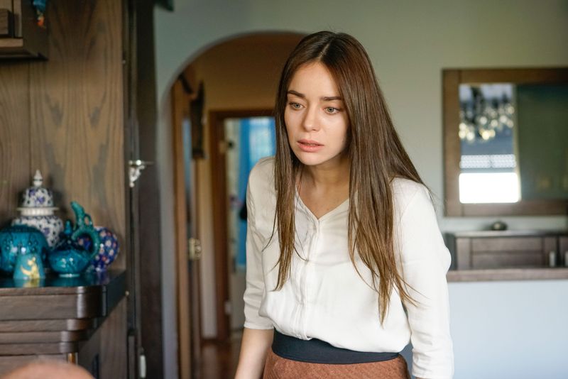Actrița Zeynep Elçin din Dragoste și secrete