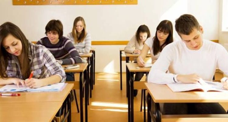BAC 2020, elevii au susținut proba la alegere elevi bac 2020