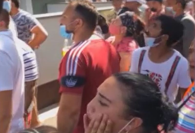 Protest violent în fața Primăriei sectorului 5 București!