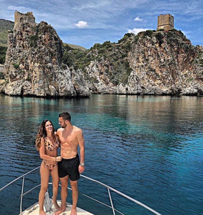 O rom&acirc;ncă i-a sucit mințile unui fotbalist de la Inter