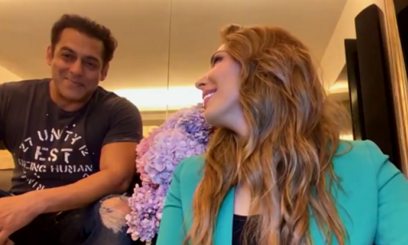 Salman Khan si Iulia Vantur impreuna