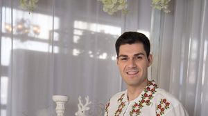Un cântăreț mult-îndrăgit a fost părăsit chiar înainte să meargă în fața altarului! Povestea bărbatului este cu adevărat tristă