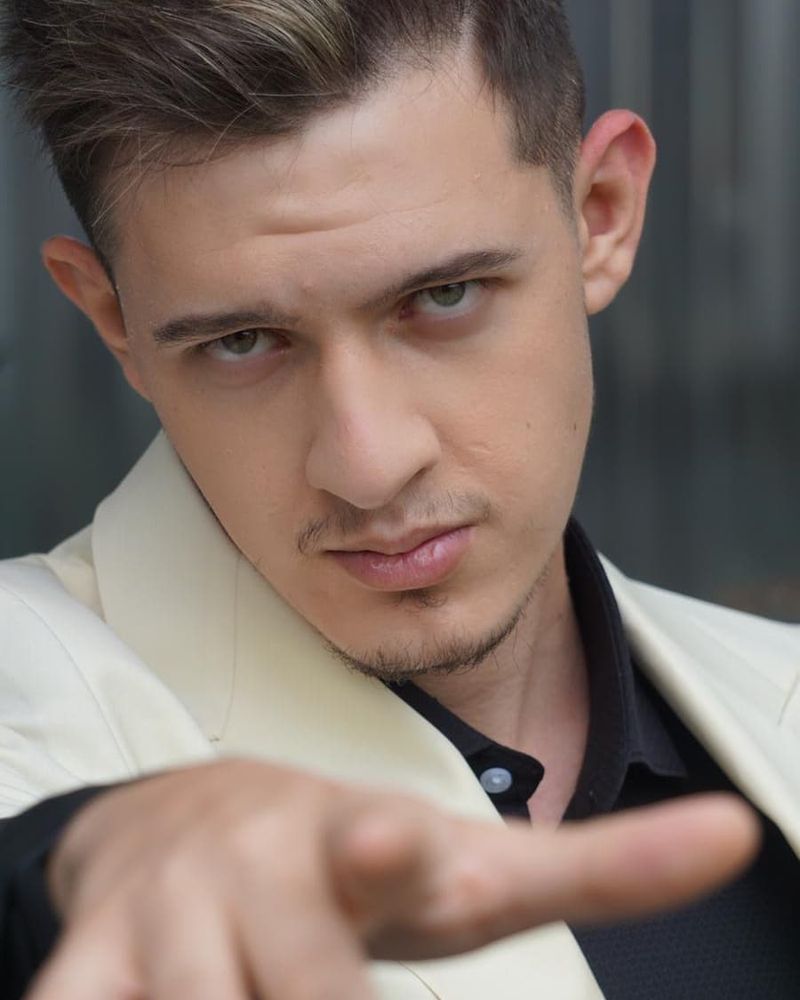 Cristi Comanici Puterea Dragostei