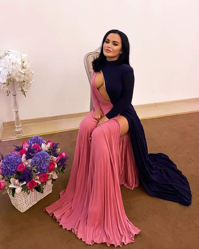 Carmen de la Sălciua a pozat cu s&acirc;nii la vedere