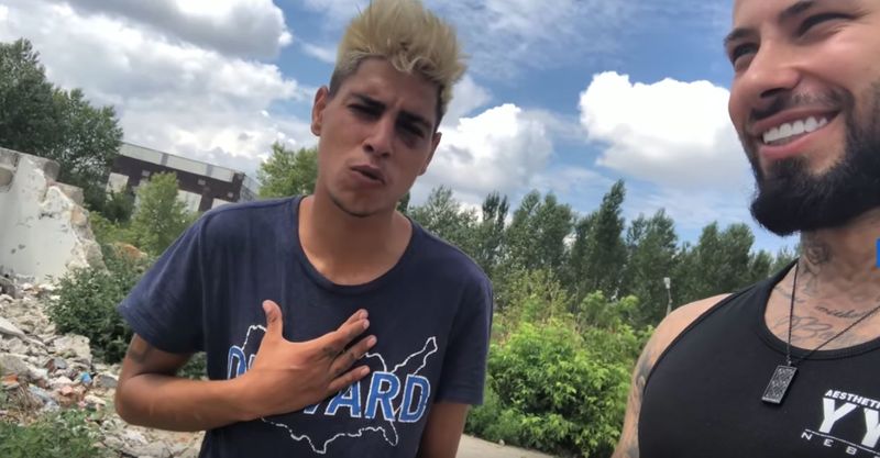 Stefan TikTok și Robert Ionescu