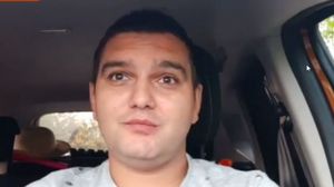 Bărbat infectat cu Covid, izolat în mașina proprie