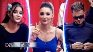 Aya, Alexandra și Akebono