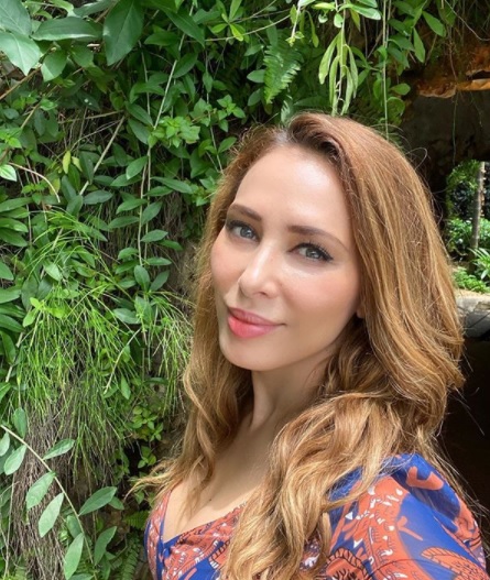 iulia vantur