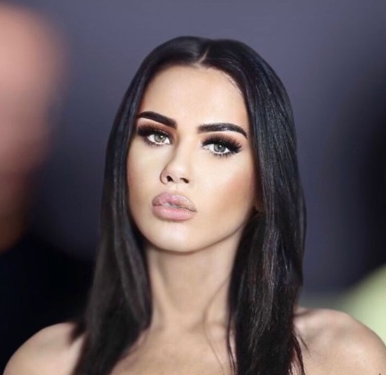 Oana Zăvoranu