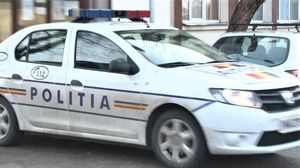 Tânără, luată cu forța dintr-un mall din Arad.