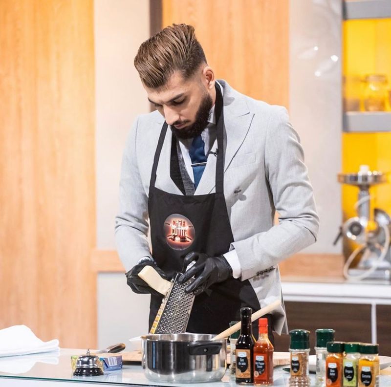 Iancu Chefi la cutite