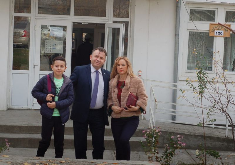 Familia lui Nelu Tătaru